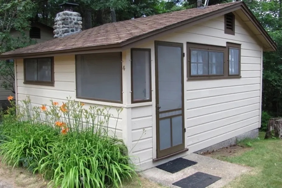 Cottage 4